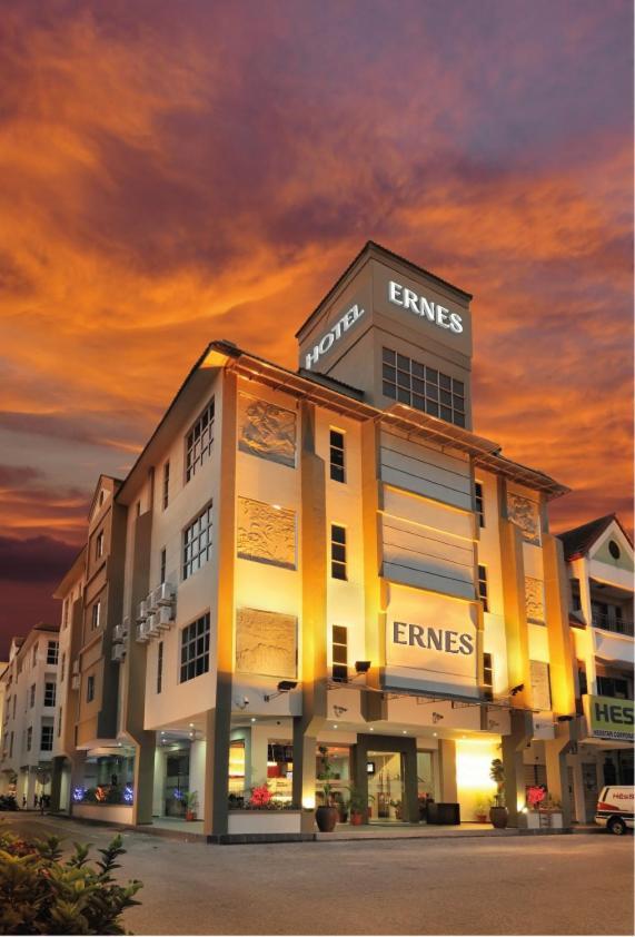 E Red Hotel Sunway Perai Exterior foto